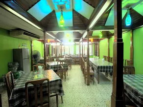 Hotel Sea Queen - Image 2