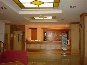 Imperial Hotel - Image 5