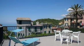 Cecio 5 Terre Rooms - Image 5
