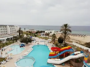 Palmyra Holiday Resort & Spa - Families and Couple - Image 4