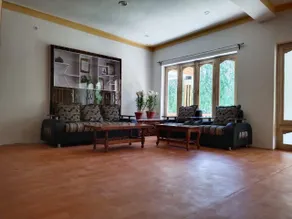 LA-TSAS GUEST HOUSE - Image 2