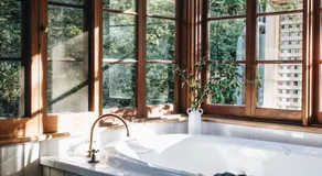 Secluded Stone Cottage perfect for Couples Escape - Waterfalls - Image 3