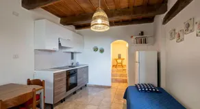 La Mirella - Image 2
