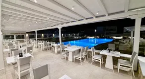 Yiannaki Hotel - Image 2