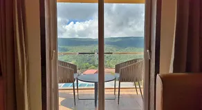 Savyasaachii Hotel, Mahabaleshwar - Pure Veg - Image 2