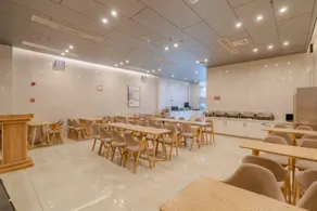 GreenTree Eastern Hotel Bengbu Huaishang Avenue Guogou Plaza - Image 4