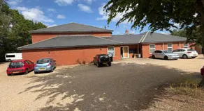 Elme Hall Hotel - FREE Parking - Ideal for contractors - Shared Kitchen - Image 3