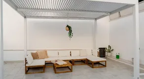 Aurluna Luxury Suites - Image 5
