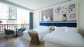 Fuyue Hotel (Hejing Plaza Food Street Branch) - Image 3