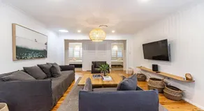 The One Pearl Beach- Pet Friendly, firepit, walk to beach - Image 3