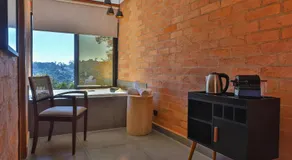 DOM Hotel - Image 2