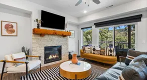 Lakeshore Living - Image 3