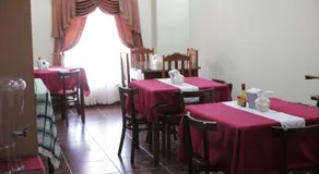 La Bellota Hotel - Image 2