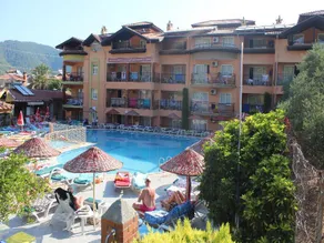 CLUB SUN VILLAGE APARTMENTS - Image 5