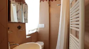 PIO Rooms b&b Parma - Image 2