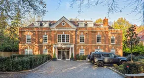 Luxury 2BR Flat in Exclusive Gated Development - Image 4