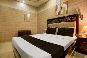 Hotel O by OYO Shere E Punjab - Image 2