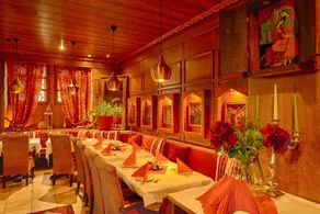 Little Paris Hotel - Image 2