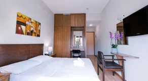 Hotel Cronos - Image 2