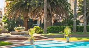 Island Club by Smart City Stays - Image 3