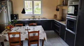 chambre dans une maison - Image 4