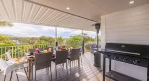 The Wreck Room, 6 Flannel Flower Fairway - fantastic house filled with activities for all - Image 4