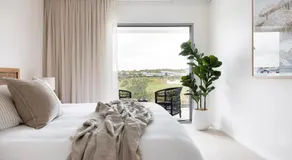 Magenta Palms - Image 2