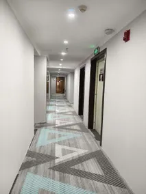 Megaden Hotel Chongqing (Southwest Hospital Branch of Chongqing Library Subway Station) - Image 2