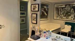 Art House Blue Room - Image 2