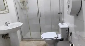 Alojamiento de habitaciones Zaidín - Image 1