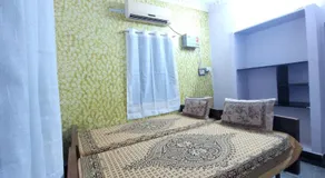 Uthamar Illam - Image 2