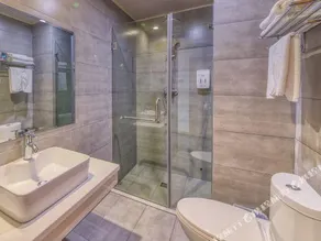 Qianjia Business Hotel - Image 4