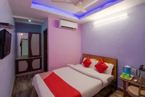 OYO 71754 Hotel Ragas - Image 3
