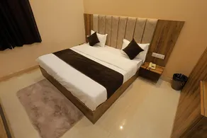 Hotel Radhakrishna - Image 3