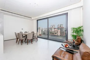 Yijian Homestay (Wanquanhe Branch) - Image 4