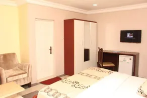 Dayspring Hotel - Image 2