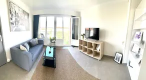 Grand appartement Bron centre proche Eurexpo et Groupama - Image 2