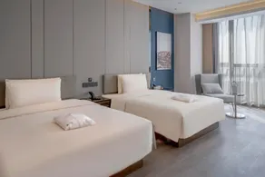 Atour Hotel Tianjin Shengtaicheng Maritime Museum - Image 2