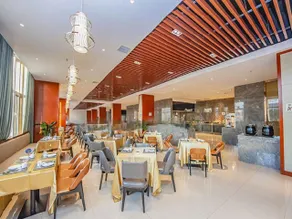 Zhonghe Hotel - Image 5