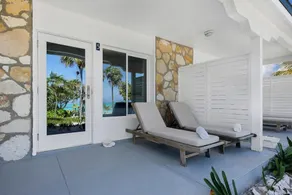 Pelican Beach Hotel - Image 5