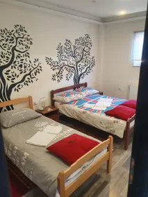 Hostel IN Club - Image 2