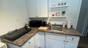 Lakeview Retreat - Image 3