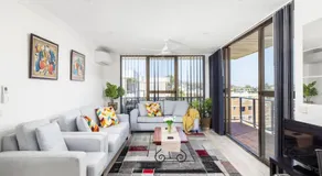 Views and Pool in a Great Location in Nelson Bay - Image 2