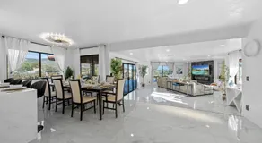 Entire Private Home with 3 Bedrooms 2 Bathrooms, Mountain View, Jetted Tub, 2500 sqft, King Bed,Garage, Available Now - Image 4