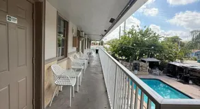 Sheridan Suites Apartments - Image 4