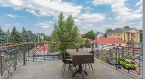 Five Villas Hotel - Image 5