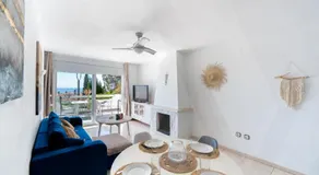 Bel Appartement avec Piscine Commune, Roses, Dulce vida 1 by Welhomy - Image 3