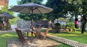 Embay House & Private Pool - Image 4