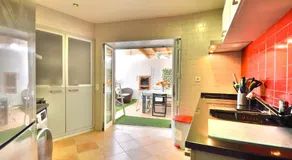 BeGuest Alcantarilha Family Home - Image 3