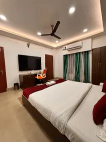 Hotel serenity villa - Image 2